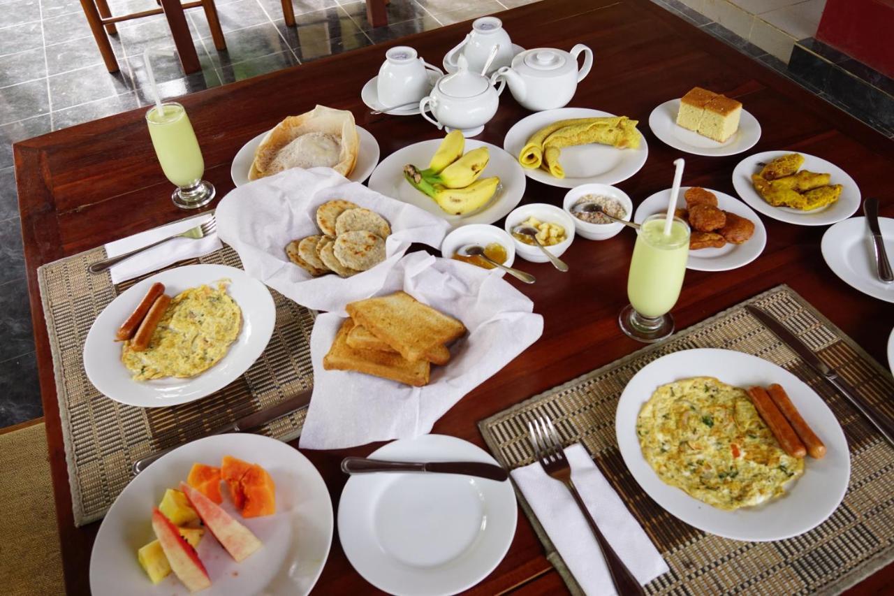 Sunshine Tourist Rest Hotel Anuradhapura Exterior photo